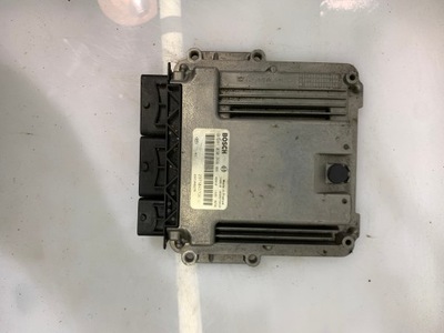 Бортовий комп'ютер двигуна renault 237104376r 0281030899 фото №1