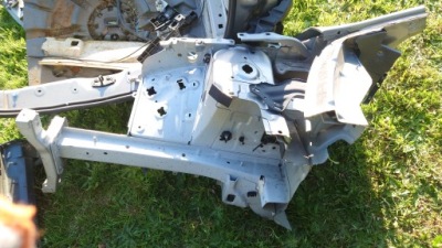 Peugeot 308 t9 лонжерон права фото №1