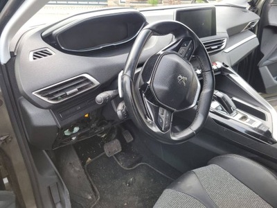 Peugeot 5008 ii 2019 консоль с подушки фото №1