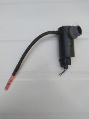 Помпа распылителя - toyota auris i фото №1