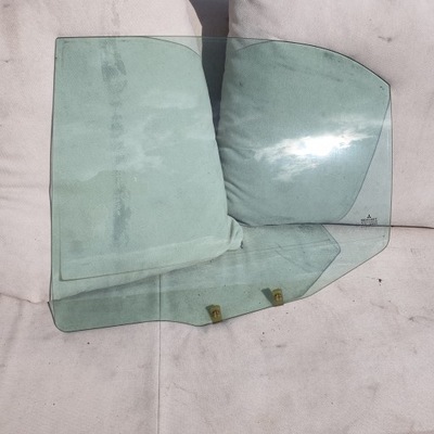 Стекло с дверь левый задняя mitsubishi carisma sedan оригинальный номер фото №1