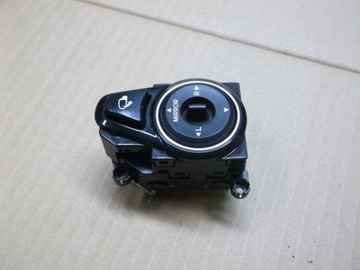 Hyundai i40 перемикач регулювання дзеркал фото №1