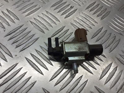 Клапан вакууму mazda 6 2.0 k5t6597 фото №1