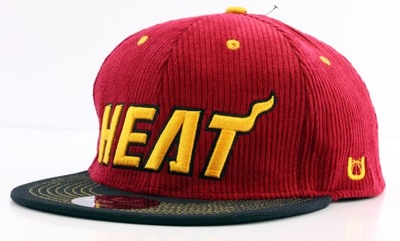 Czapka z daszkiem Miami Heat Licencja NBA ULTRA GAME FULL CAP SZTRUKS 55-60