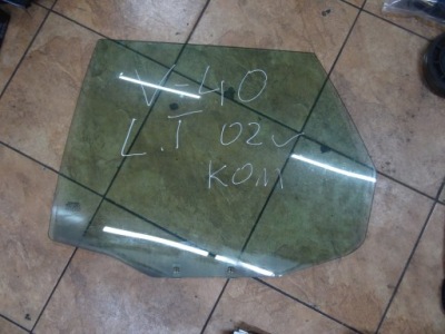 Volvo v40 1.9dci 03' скло лівий задня фото №1