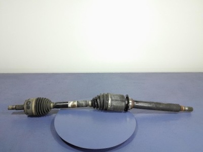 Alfa romeo tonale 1.3 gse t4 240 km приводной вал перед передняя правая фото №1