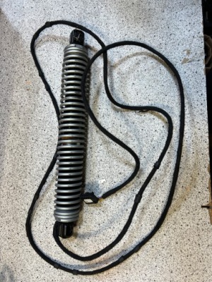 Bmw f10 привід амортизатор кришки лівий 7207009 фото №1