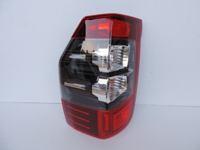 Mitsubishi l200 2019 2020 led задняя правая лампа фото №1
