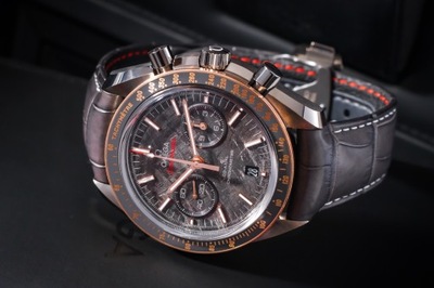 OMEGA SPEEDMASTER DARK SIDE OF THE MOON METEORITE DIAL CERAMIC 44MM/KPL.