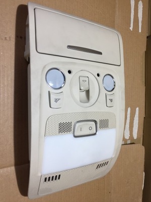 Audi a5 8t a4 лампа освещение кабины 8t0947135f фото №1