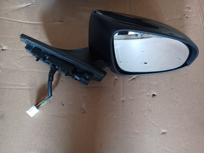 Toyota chr lift дзеркало праве 11 pin асистент фото №1