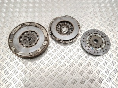 2012 bmw 3 f30 f35 f31 комплект зчеплення 7638349 фото №1