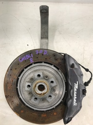 Maserati ghibli iii 3.0 d поворотний кулак перед права фото №1