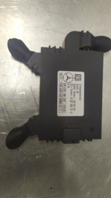 Mercedes s w221 модуль датчик датчик руху a2218207510 фото №1