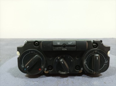 Vw golf v панель ручки обдув 5m1820045 фото №1