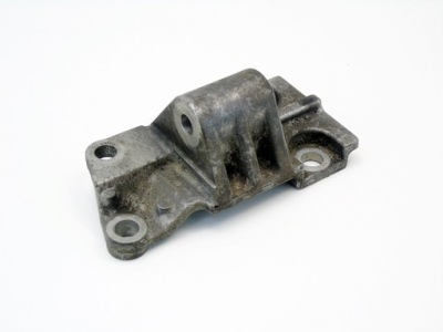 Кронштейн кронштейн двигуна 3.0 cdti vectra c signum 9-5 фото №1