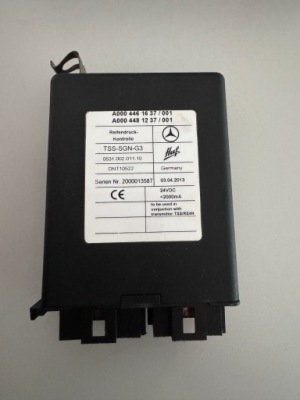 Модуль тиску шин mercedes actros mp4 a0004461637 a0004481237 фото №1