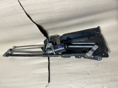 90 range rover p38 механизм моторчик дворники перед фото №1