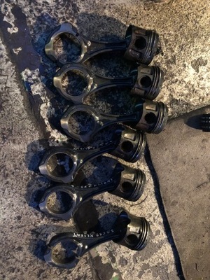 Jeep commander grand cherokee 3.0 crd - поршень фото №1