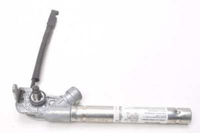 Alfa romeo 4c натягувач поперечина 615847500c правий фото №1