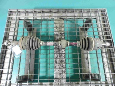 Привідний вал ліва hyundai i40 1.7 crdi 11- механічна коробка передач фото №1