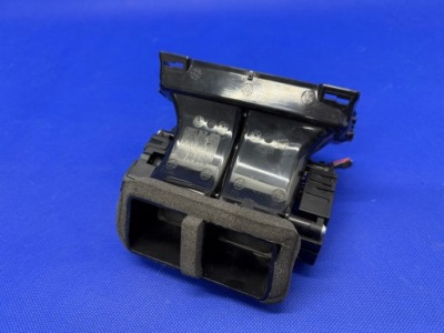 Канал повітря моторчик audi a7 4g 4g0857042 фото №1