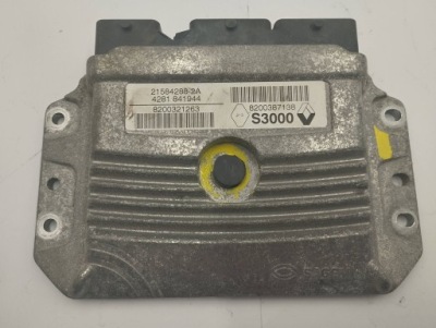 Renault megane ii блок керування / модуль ecu бортовий комп'ютер 215842882a фото №1