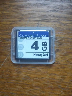 Amiga Karta CF 4GB