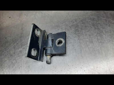 Петля дверь левый volvo s60 v70 ii фото №1