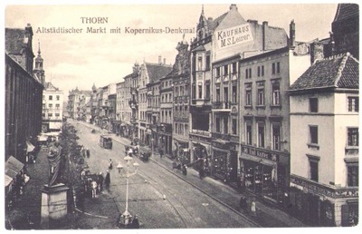 TORUŃ- Rynek Starego Miasta- Pomnik Kopernika- Reklamy tramwaj- ca. 1910