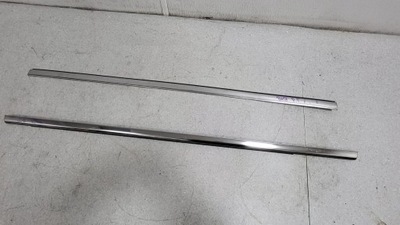 Chrysler pacifica 2016- молдинг ущільнювач двері правий задня хром фото №1