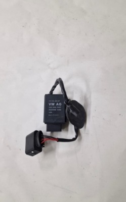 Audi a3 8p golf v leon ii octavia ii 2.0 tfsi модуль насоса пального 1k0906093f фото №1