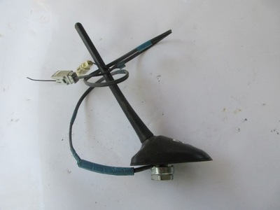 ANTENA DACHOWA TOYOTA AVENSIS T27 KOMBI