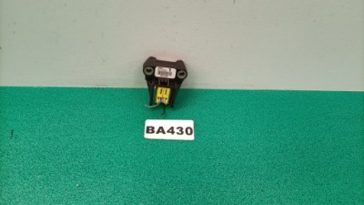 Датчик удару подушка безпеки toyota yaris 2 ii 89173-04010 ba430 фото №1