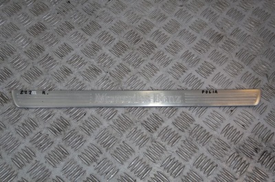 Правая молдинг перед mercedes w222 a2226807835 фото №1