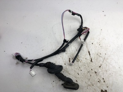 Toyota yaris iii жгут дверь правая 82153-0d710-d фото №1