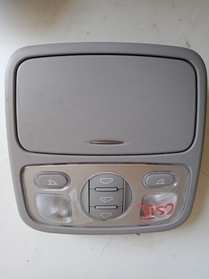 Kia carens iii лампа потолочный освещение 2006- фото №1