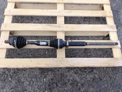 Volvo xc60 i передня права привідний вал p31272546 фото №1