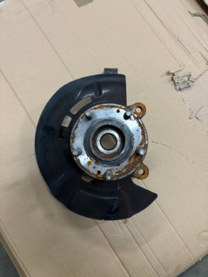 Поворотный кулак правая передняя kia sportage iv hyundai tucsoc фото №1