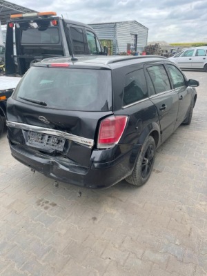 Opel astra h iii kombi крыша z20r фото №1