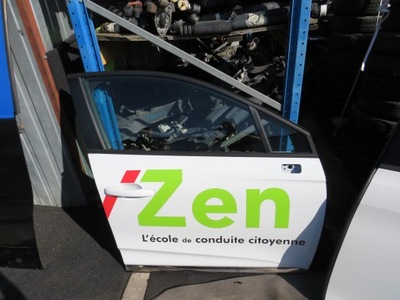 Двері праве передні renault clio 5 v фото №1