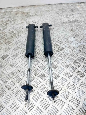 Комплект задніх амортизаторів mercedes-benz sl r107 a1263261700 32701603 фото №1