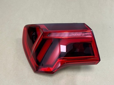 Audi q3 83a фара задний  led 83a945091 фото №1