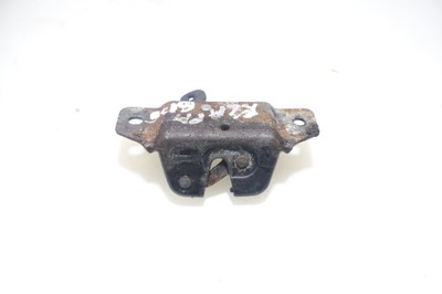 Замок крышки багажника peugeot partner i фото №1