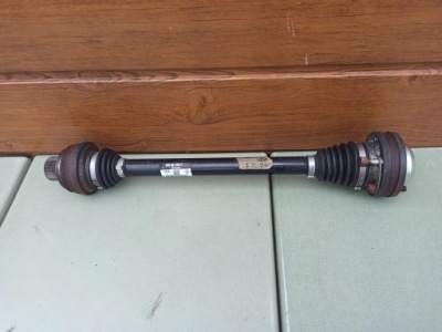 Приводной вал левое  задняя audi a4 a5 a8 q5 macan 8r0501203d фото №1