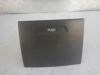 Volvo v40 s40 бардачок фото №1