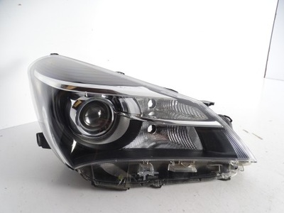 Лампа перед передняя правая toyota yaris iii фото №1