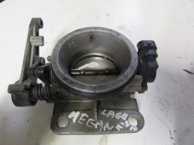 Дросельна заслінка renault laguna , megane фото №1