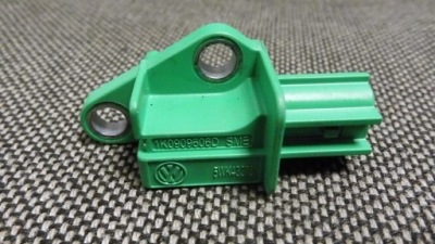 Датчик ударний vw t. golf 04-14 фото №1