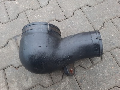 Повітрозабірник труба з'єднувач фільтра volvo fl renault midlum фото №1